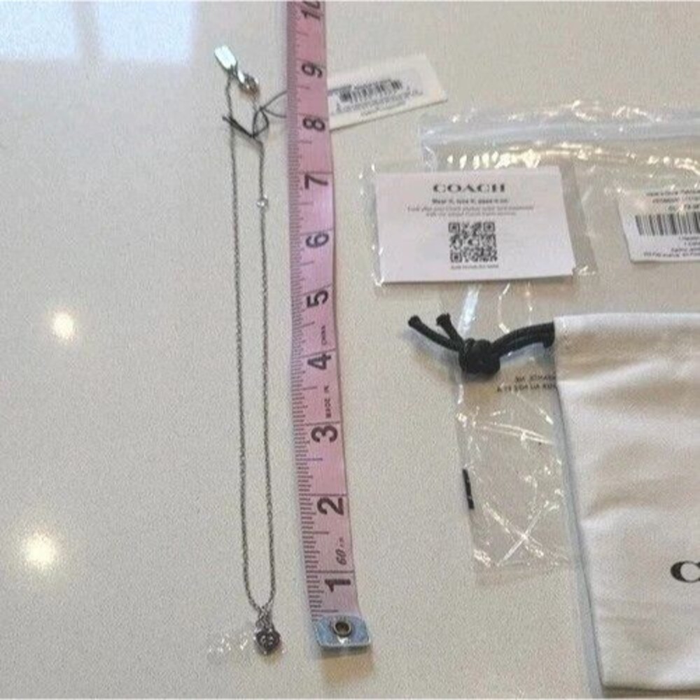 New Coach Heart Pendant Necklace Silver Chain 17" C Monogram with Dust Bag - Picture 13 of 13